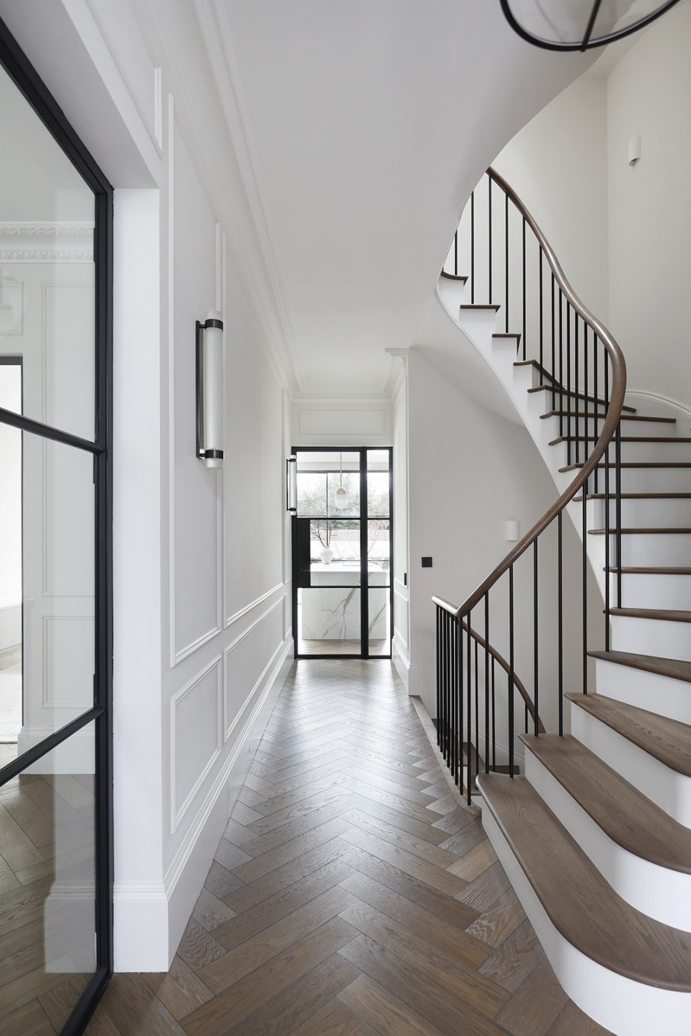 Wandsworth Family Home | Neutral Entrance Hall  | Interior Designers